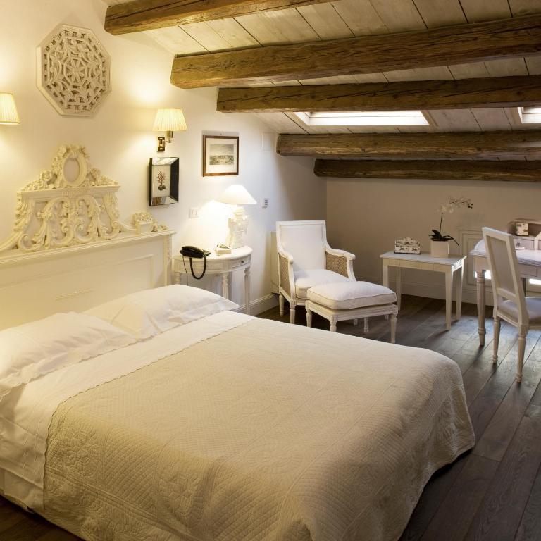 M Club De Luxe B&B Ravenna Cameră foto