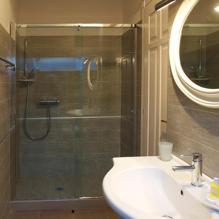 M Club De Luxe B&B Ravenna Cameră foto